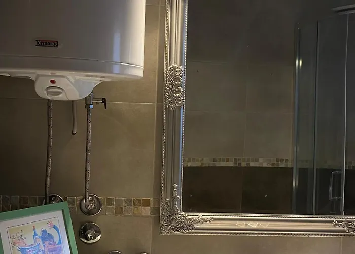 Eleven - Free Parking